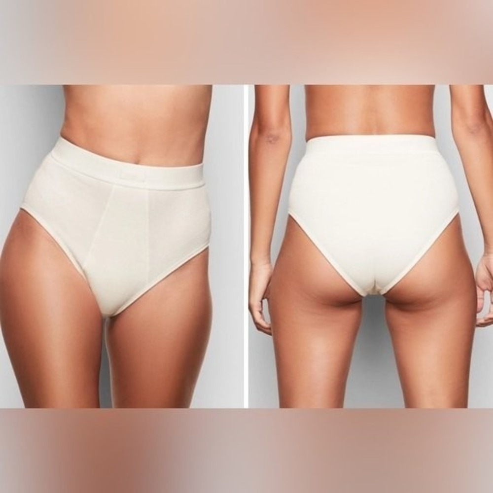 Skims (2) Cotton Rib Brief High Rise - Bone - XXS